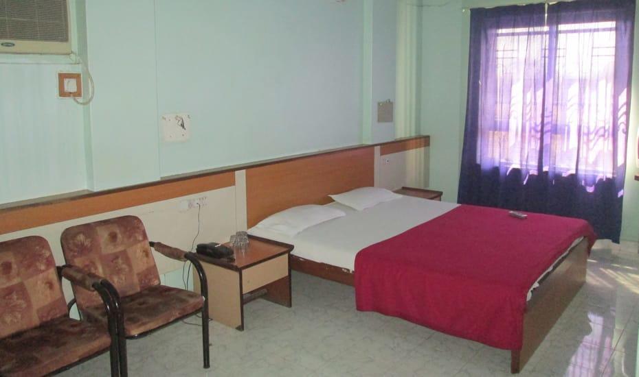 Parvat Lodge Ahmednagar Εξωτερικό φωτογραφία